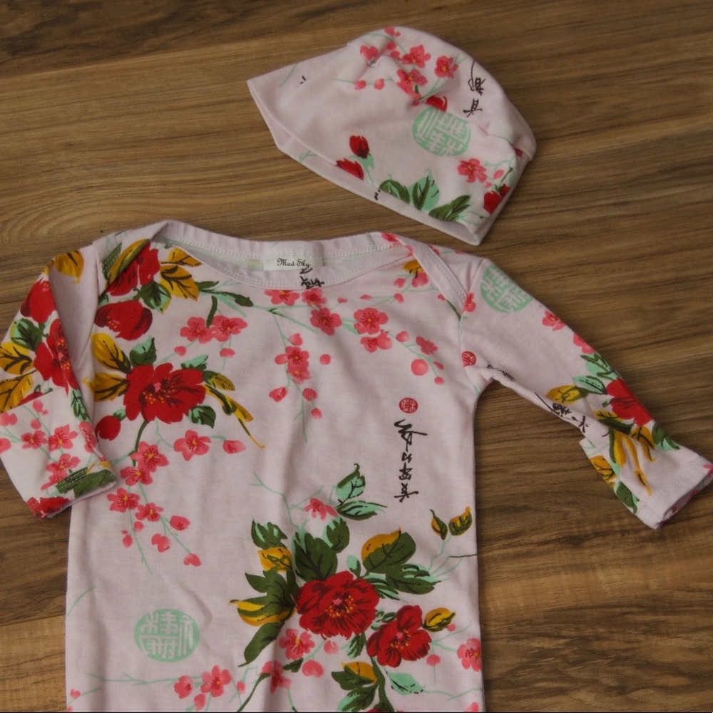 Gorgeous floral infant gown and hat set